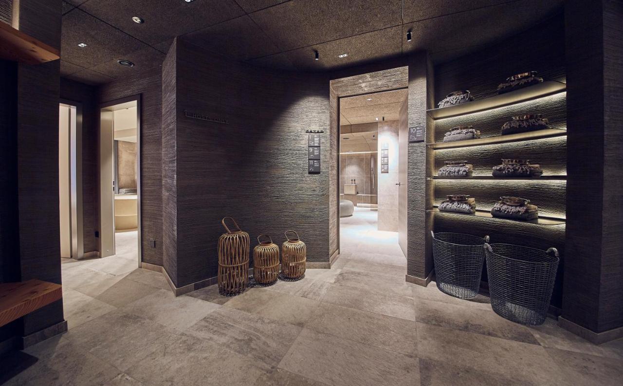 Falkensteiner Hotel Kronplatz - The Leading Hotels Of The World (Adults Only) Riscone Ngoại thất bức ảnh The spa at The Landmark