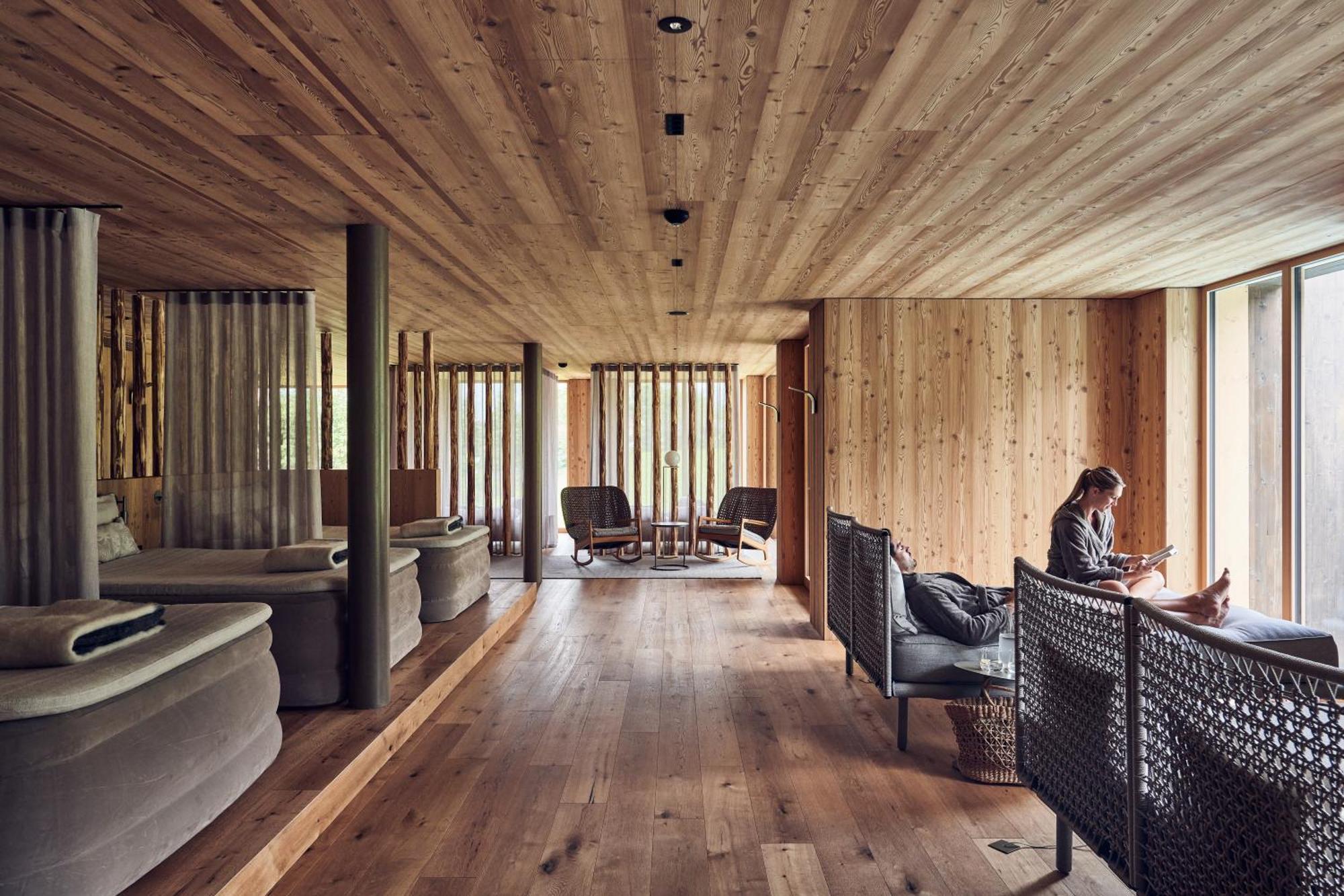 Falkensteiner Hotel Kronplatz - The Leading Hotels Of The World (Adults Only) Riscone Ngoại thất bức ảnh Interior of the hotel