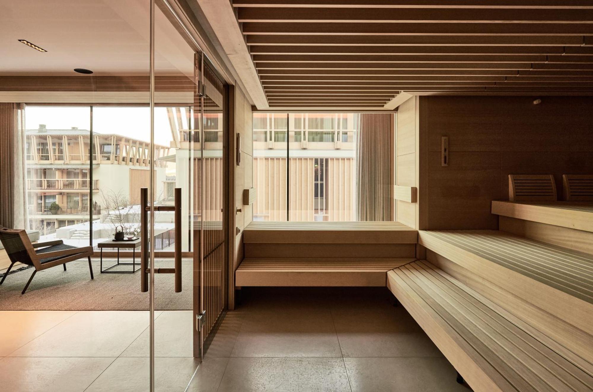 Falkensteiner Hotel Kronplatz - The Leading Hotels Of The World (Adults Only) Riscone Ngoại thất bức ảnh Interior of the hotel